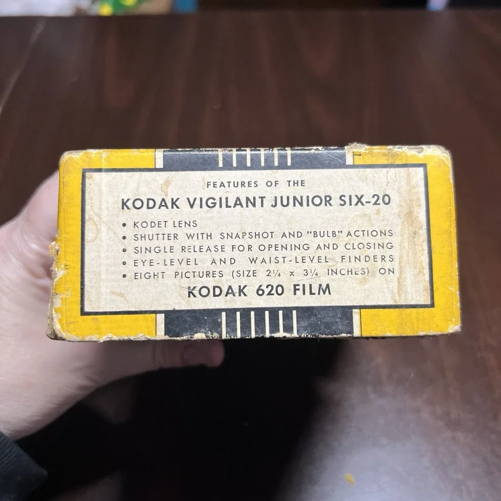 Vtg Kodak Vigilant Junior Six-20 Folding Camera w Box Guides Kodet Lens *AS-IS*‎